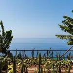 Mouras House, Tatil Evi Arco da Calheta (Madeira)