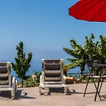Tatil Evi Mouras House, Arco da Calheta (Madeira)