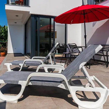 Vakantiehuis Mouras House, *