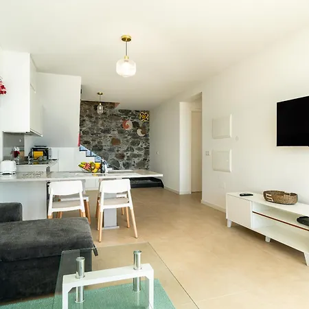 Vakantiehuis Mouras House,