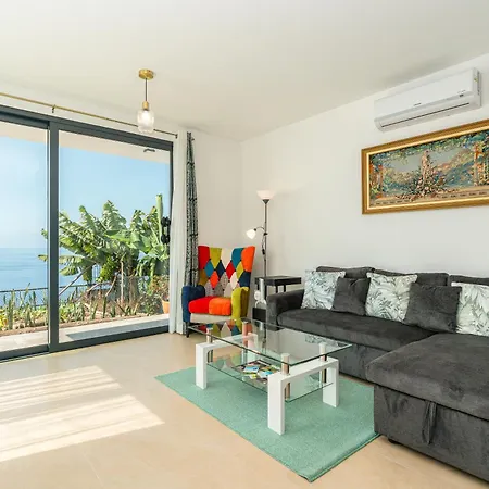 Mouras House, Vakantiehuis *