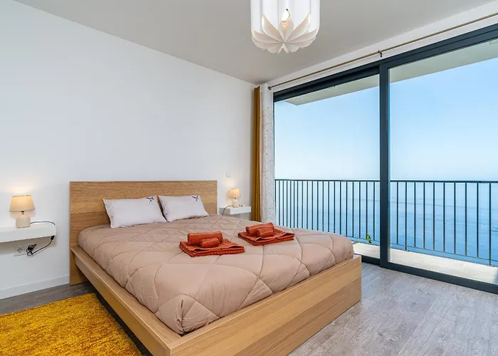 Mouras House, Arco da Calheta (Madeira)