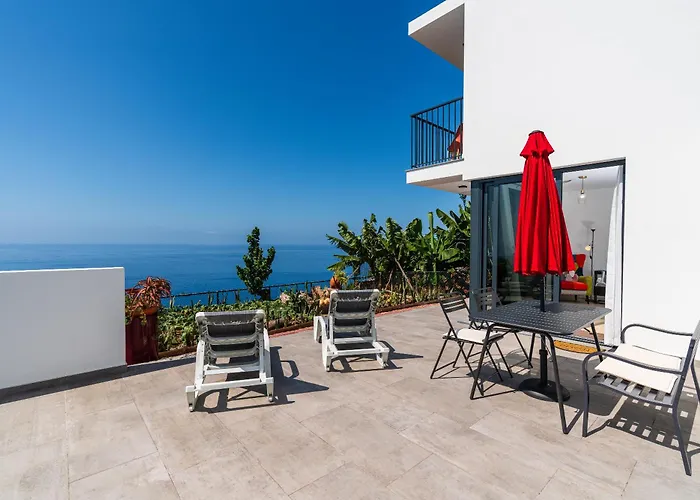 Mouras House, Arco da Calheta (Madeira)